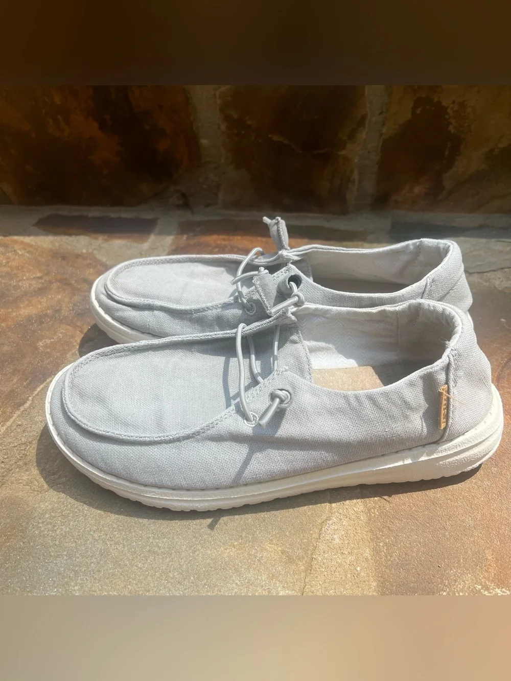 Hey Dude Women’s 7 Wendy Chambray Light Grey Casual Slip-On Shoes